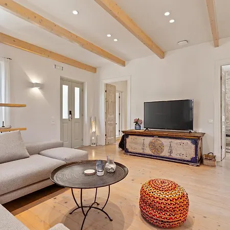 Hortensia House * Kassiopi