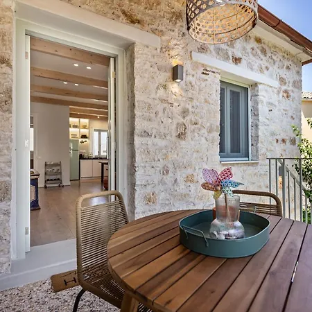 Villa Hortensia House By Whitedream *