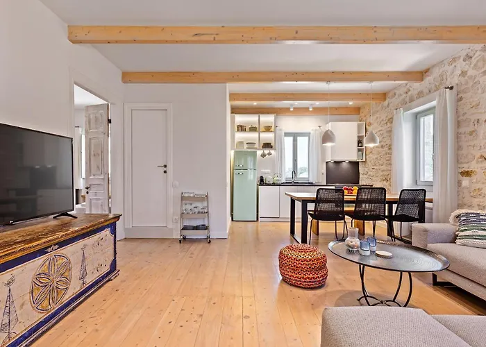 Hortensia House By Whitedream Villa *
