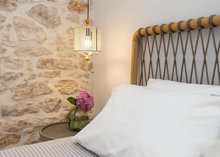 Hortensia House By Whitedream Villa *